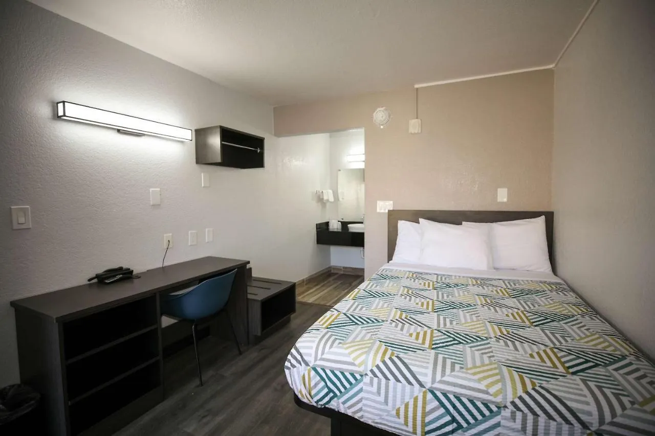 Motel 6-Sacramento, Ca - Central Hotel
