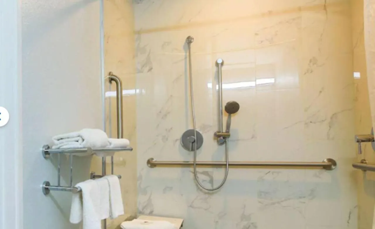 Motel 6-Sacramento, Ca - Central United States